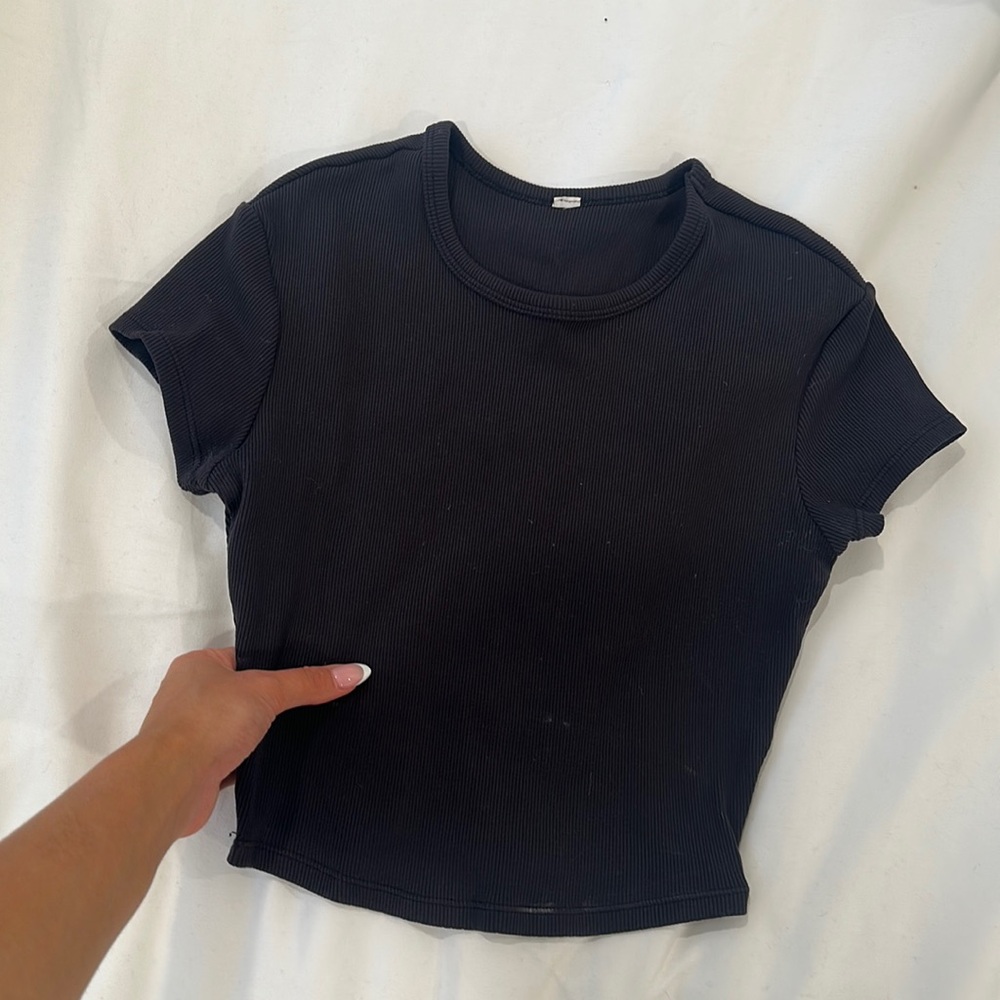 Alo short sleeve